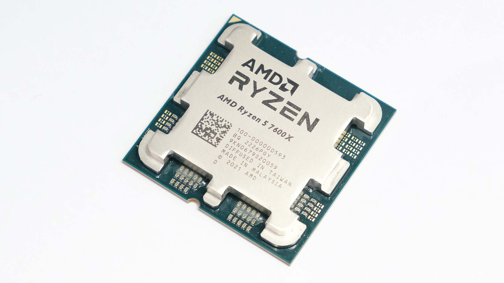 AMD Ryzen 5 7600X 3